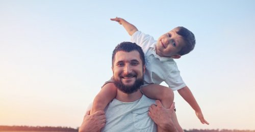 Dan and child plane